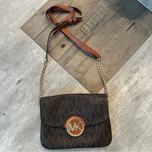 Michael Kors purse/clutch